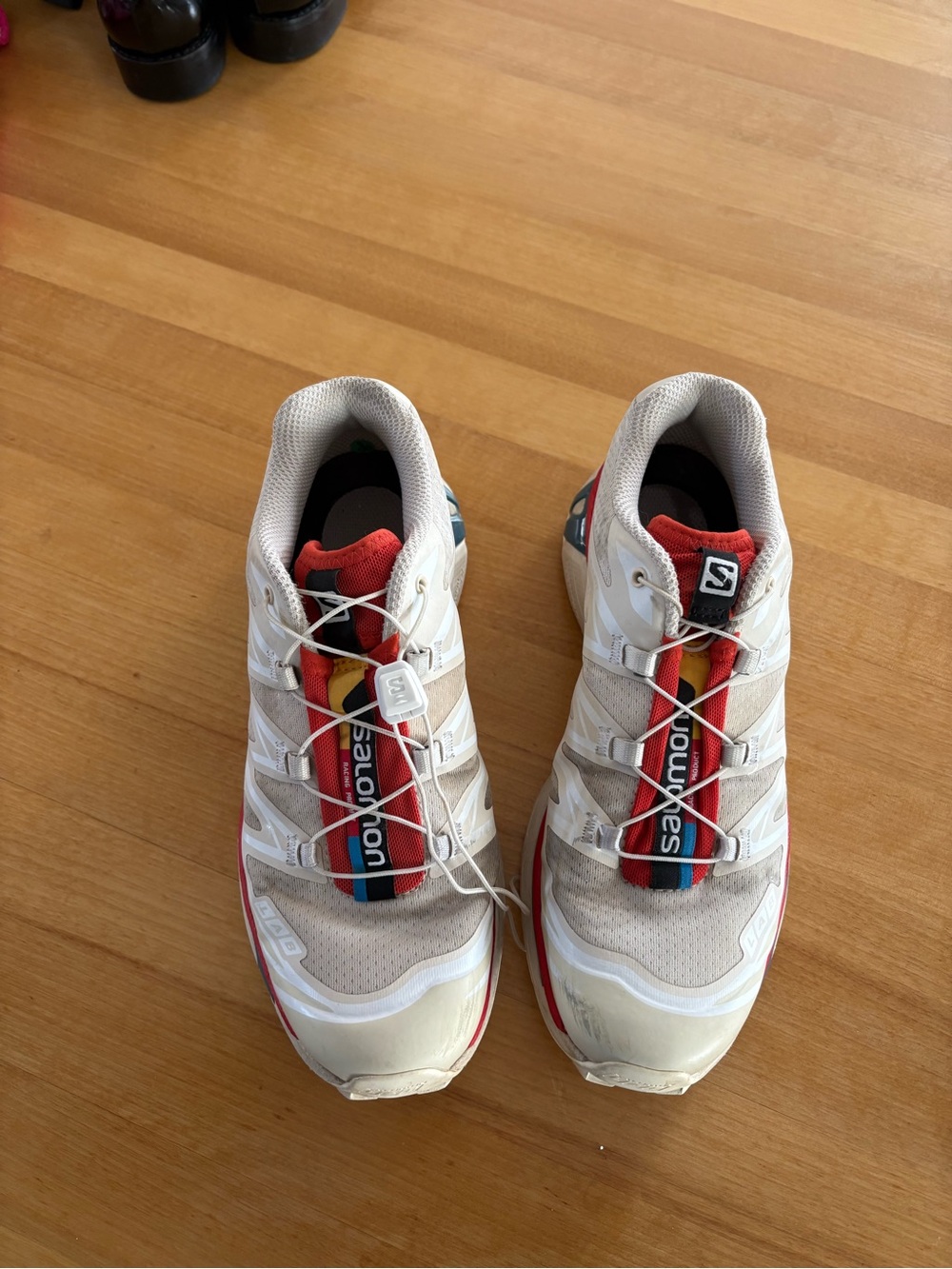 RARE Salomon Xt-6 Almond Milk / Bleached Sand / Aurora Red W6.5/M5.5 (EUR38)